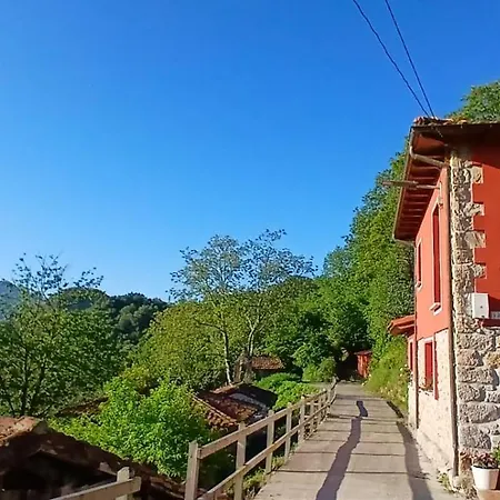 Holiday home Casa Aurora, Your 10 Minutes Drive From Cangas De Onis *