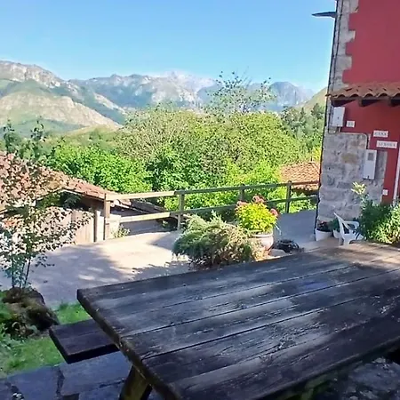 Casa Aurora, Your 10 Minutes Drive From Cangas De Onis Avalle