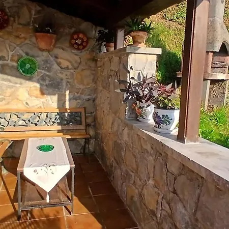 Casa Aurora, Your 10 Minutes Drive From Cangas De Onis Avalle