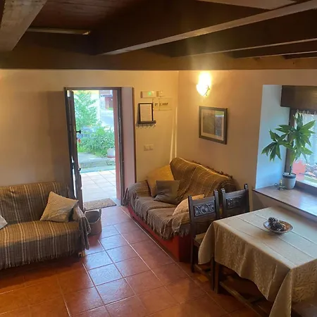 Holiday home Casa Aurora, Your 10 Minutes Drive From Cangas De Onis Avalle